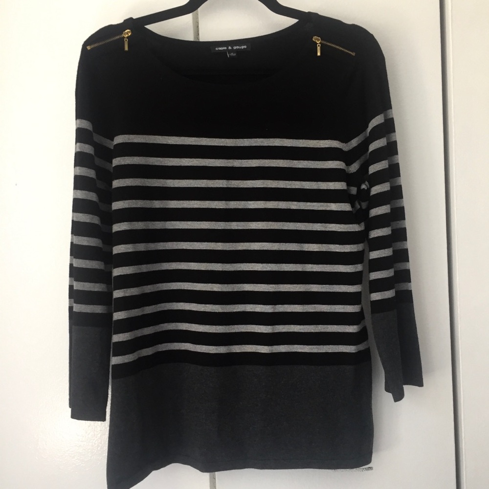 Cable & Gauge striped sweater sz M